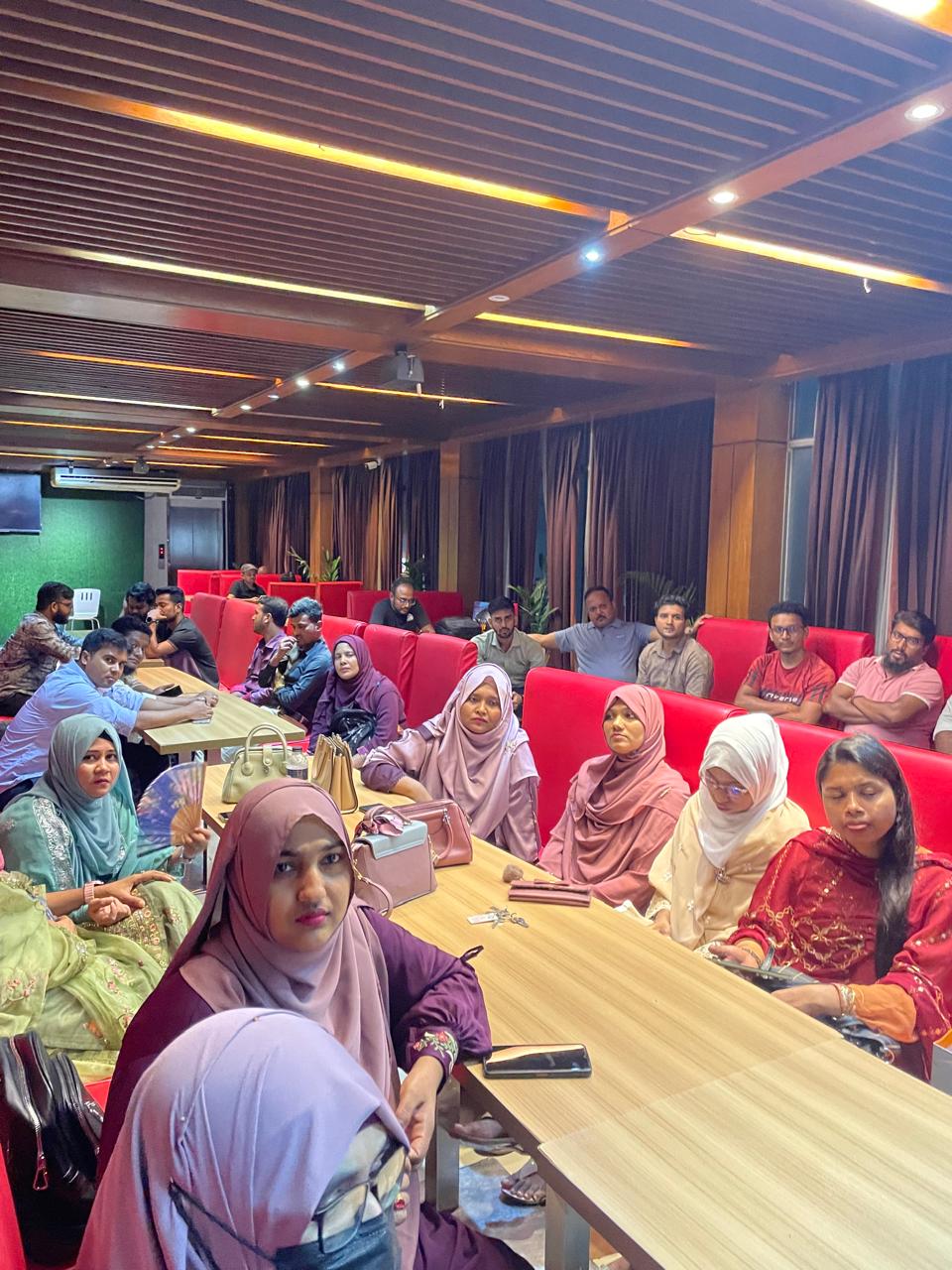 আলোচনা ও মত বিনিময় সভা